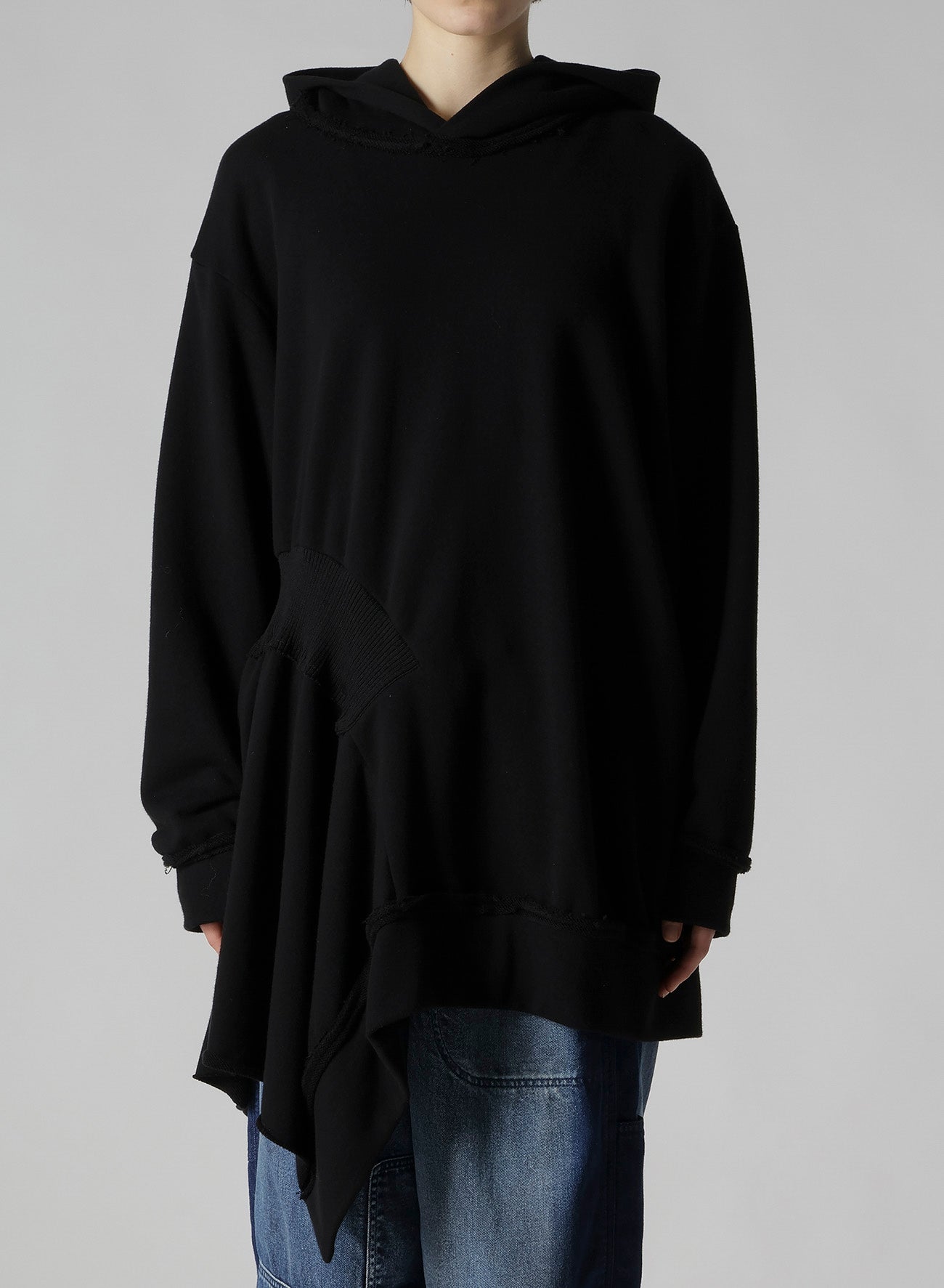 SOFT FRENCHTERRY ASSYMETRIC HOODIE