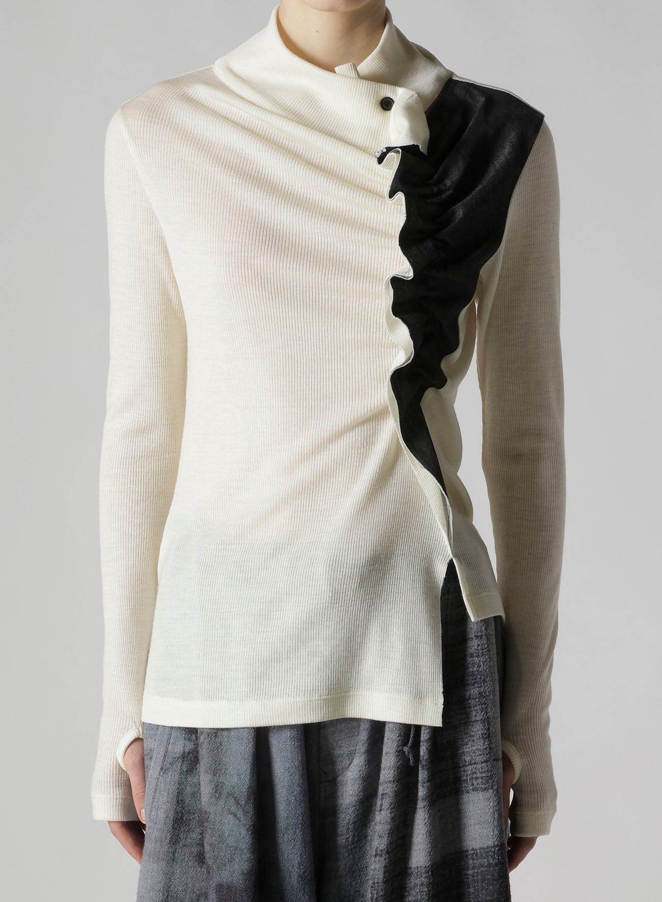 RIB/DENIM COMBINATION HIGH NECK T WITH GATHERS