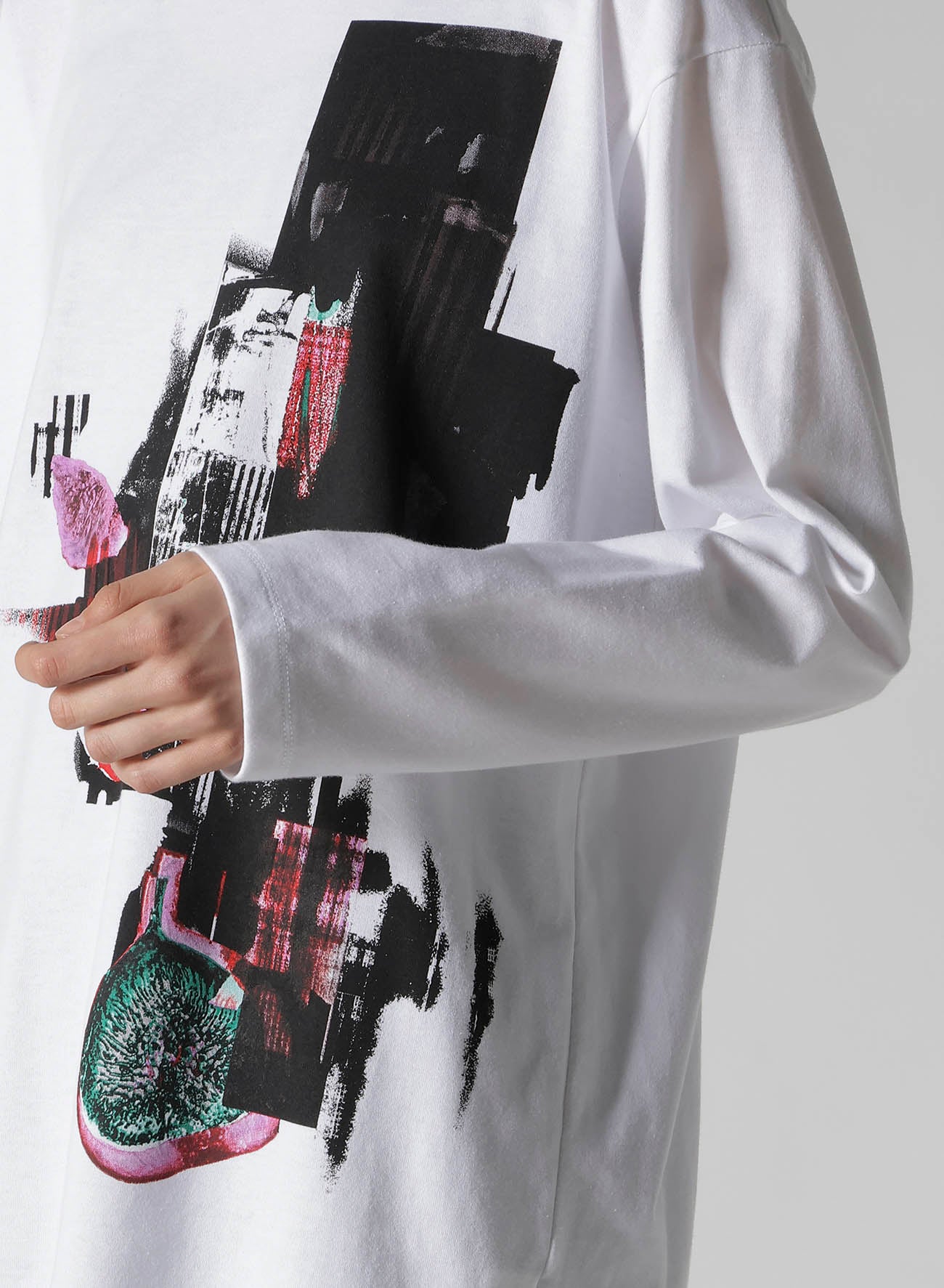 FRUIT PRINT GRAPHIC LONG SLEEVE T