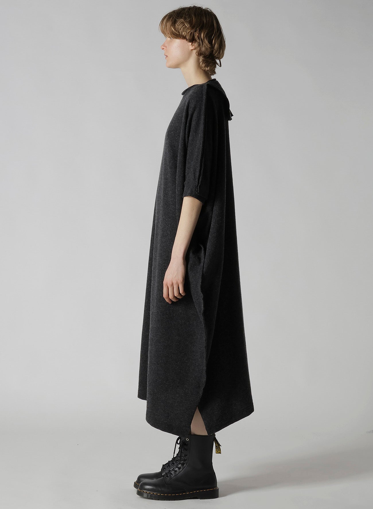 W/NY JERSEY DOLMAN SLEEVE DRESS