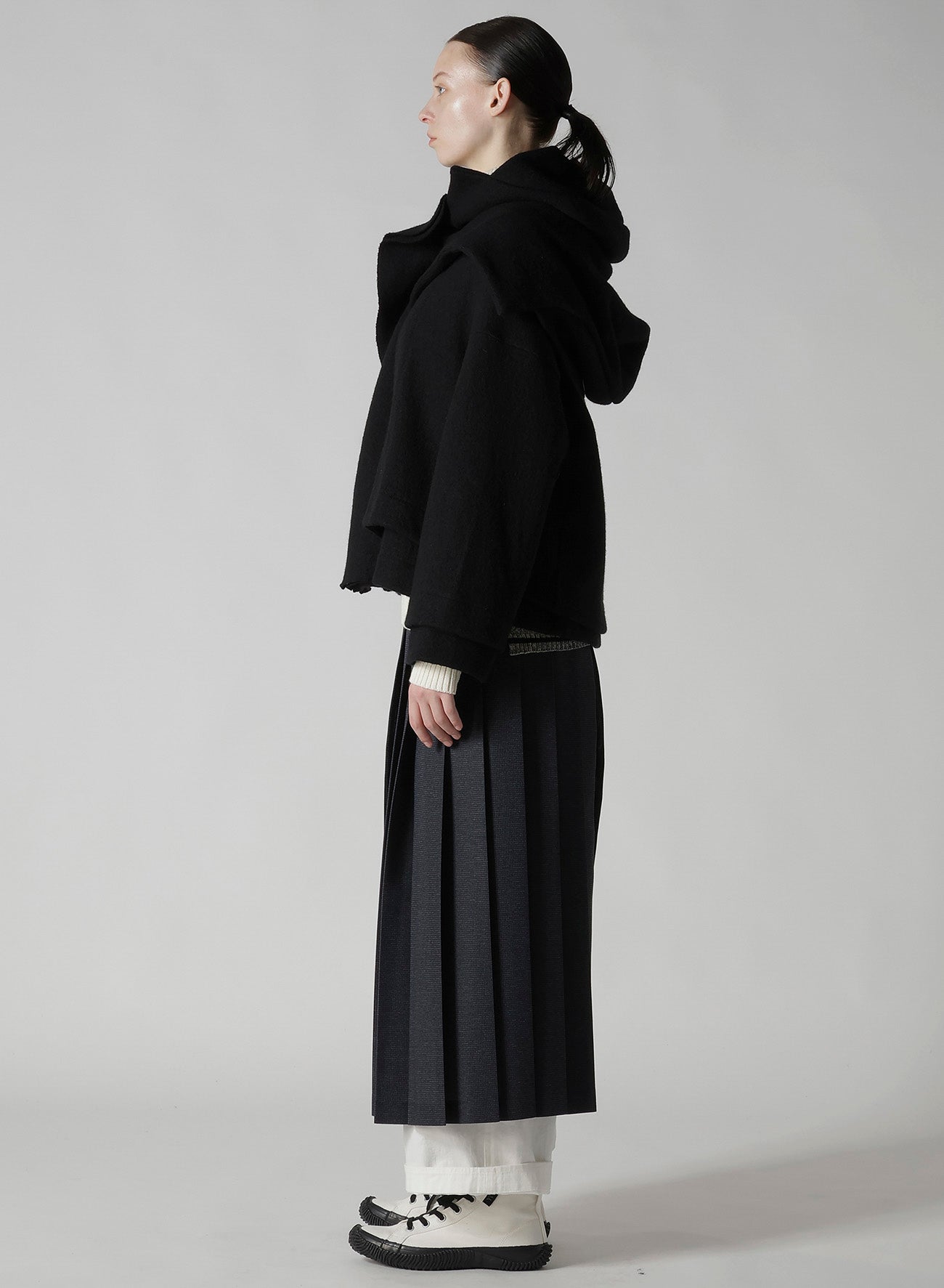 MILD JERSERY COMBINATION JACKET WITH HOOD