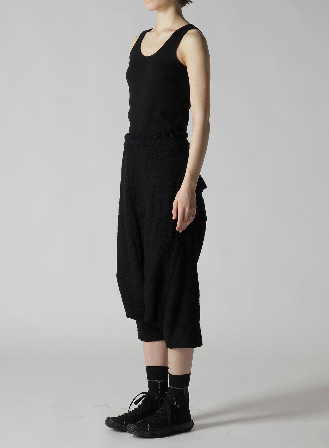 GEOMETRIC SHEER JQ POCKET SAROUEL PANTS