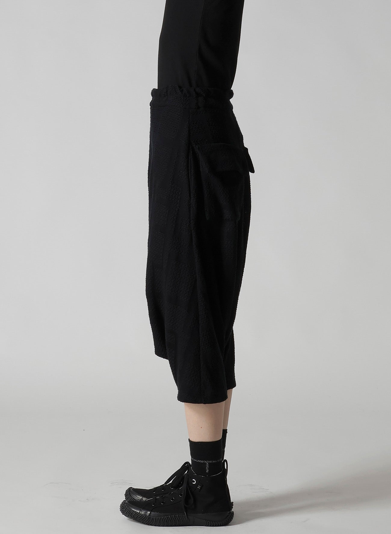 GEOMETRIC SHEER JQ POCKET SAROUEL PANTS