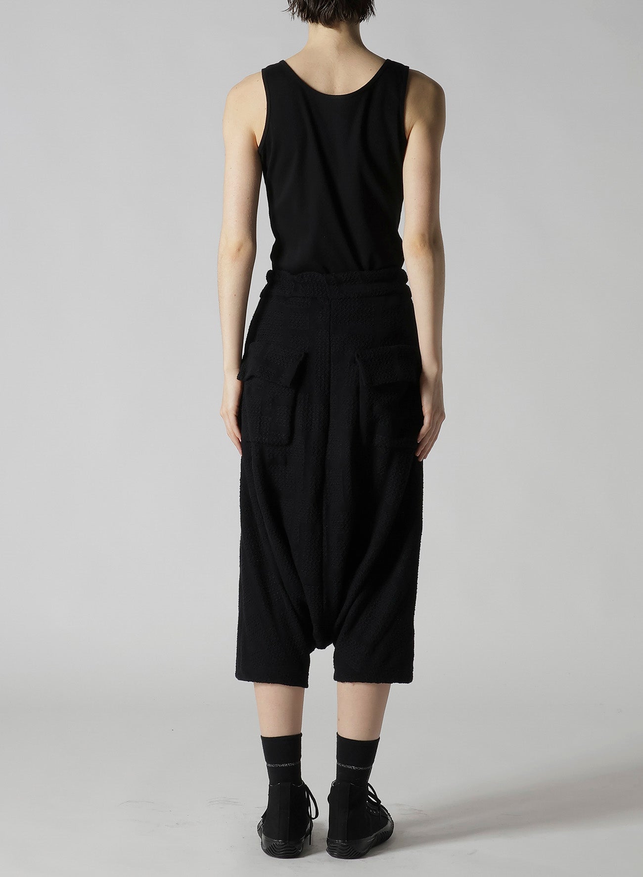 GEOMETRIC SHEER JQ POCKET SAROUEL PANTS