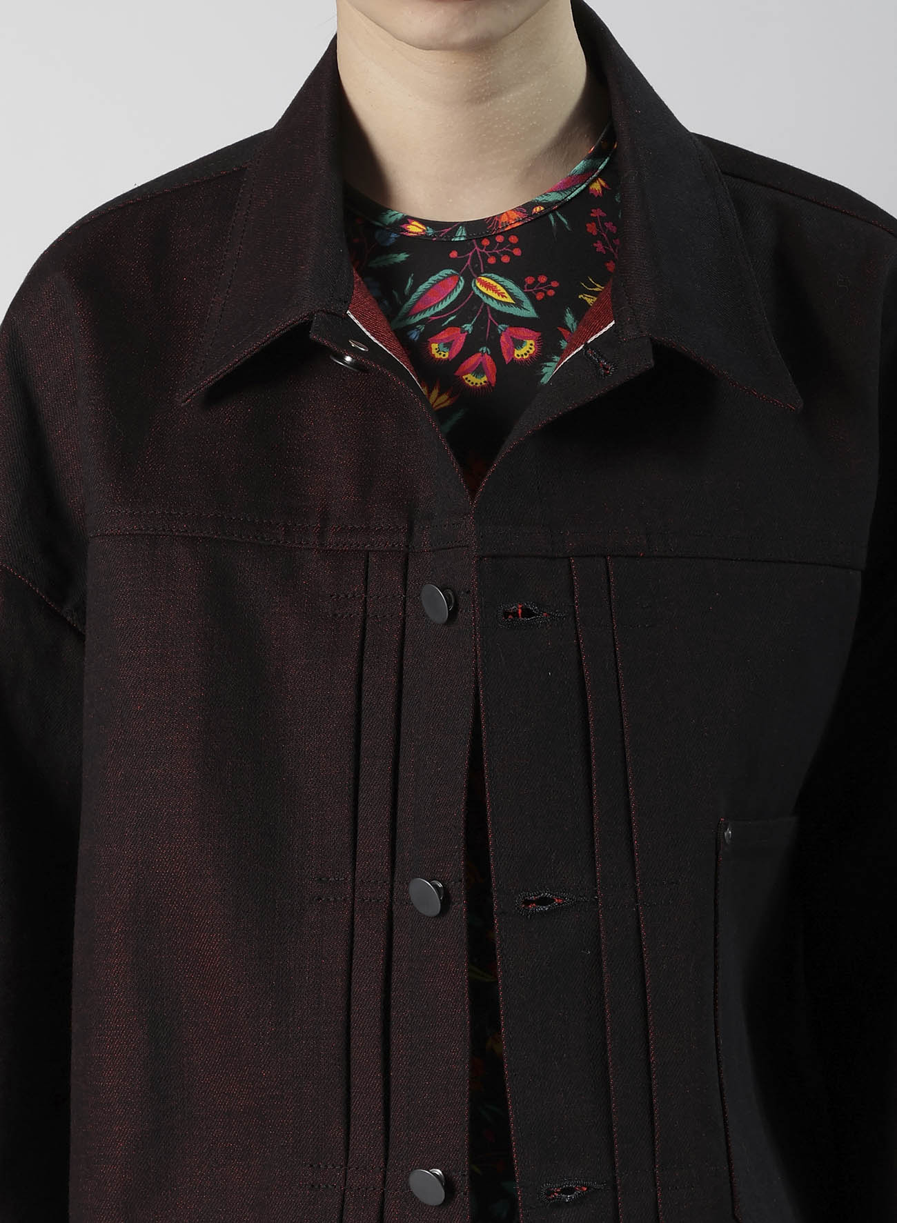 RED BACK SIDE DENIM JACKET