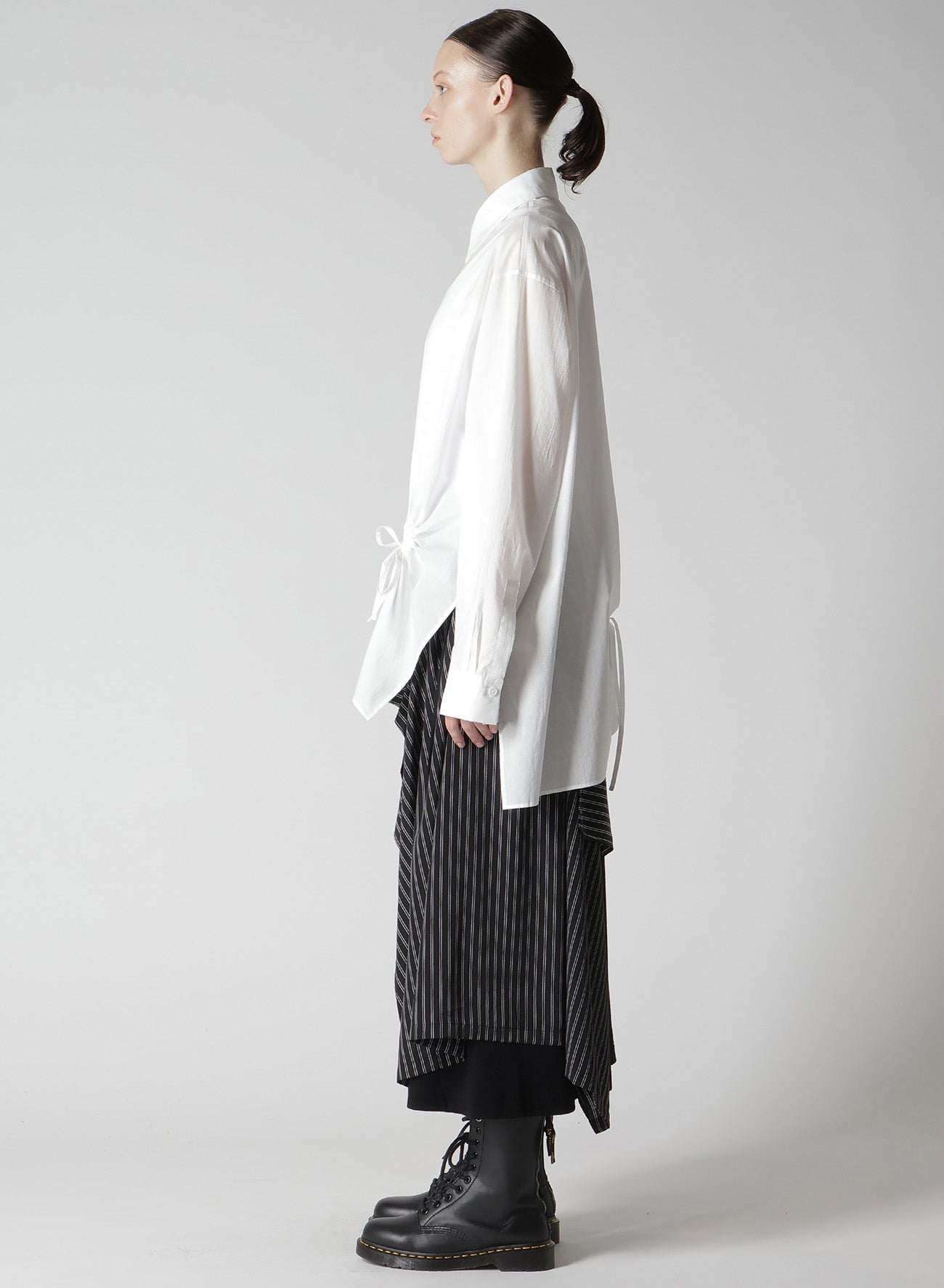 COTTON LAWN CIRCLE GATHERED BLOUSE
