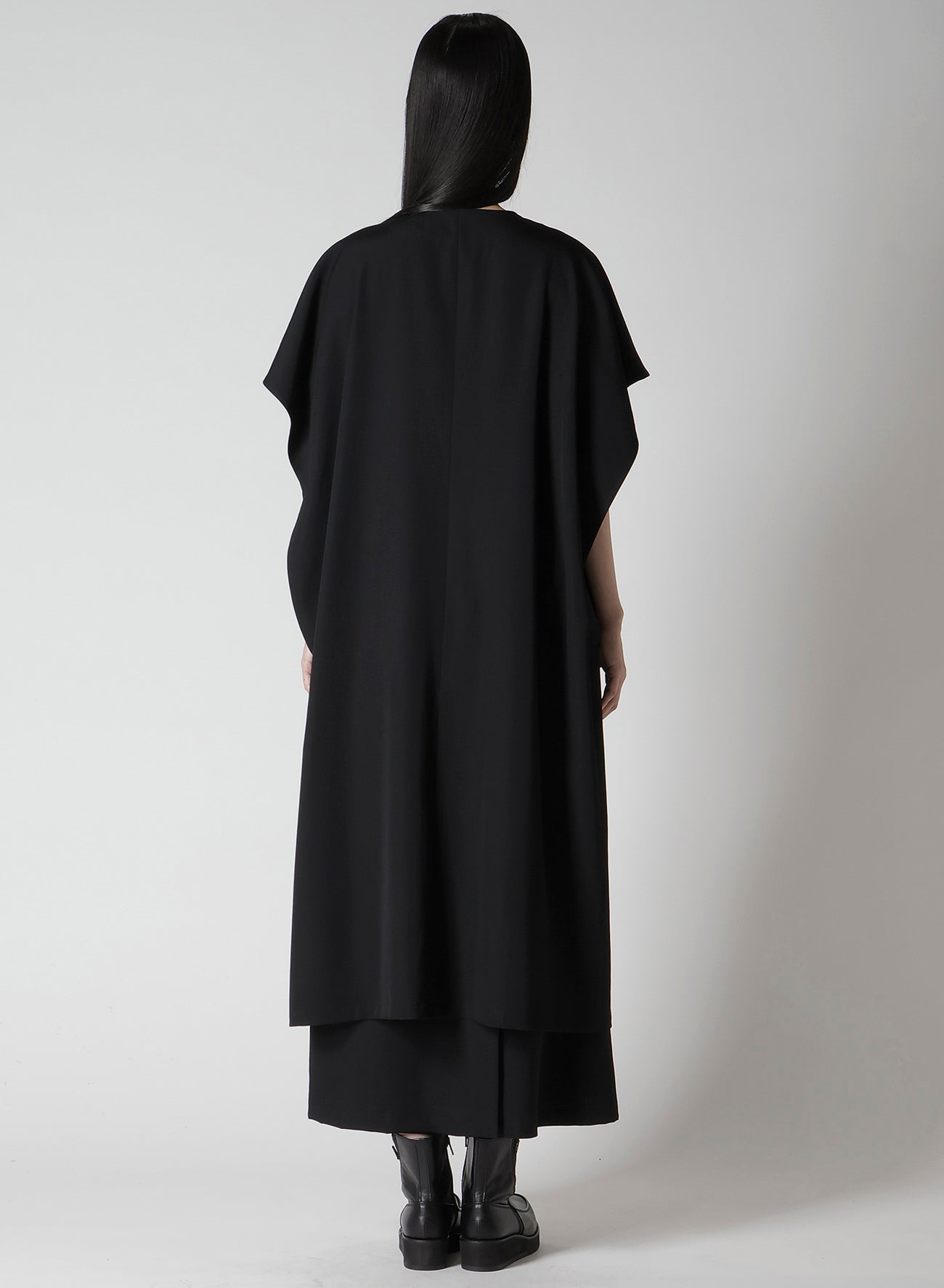 WOOL GABARDINE FLARE SLEEVE FRONT OPEN DRESS
