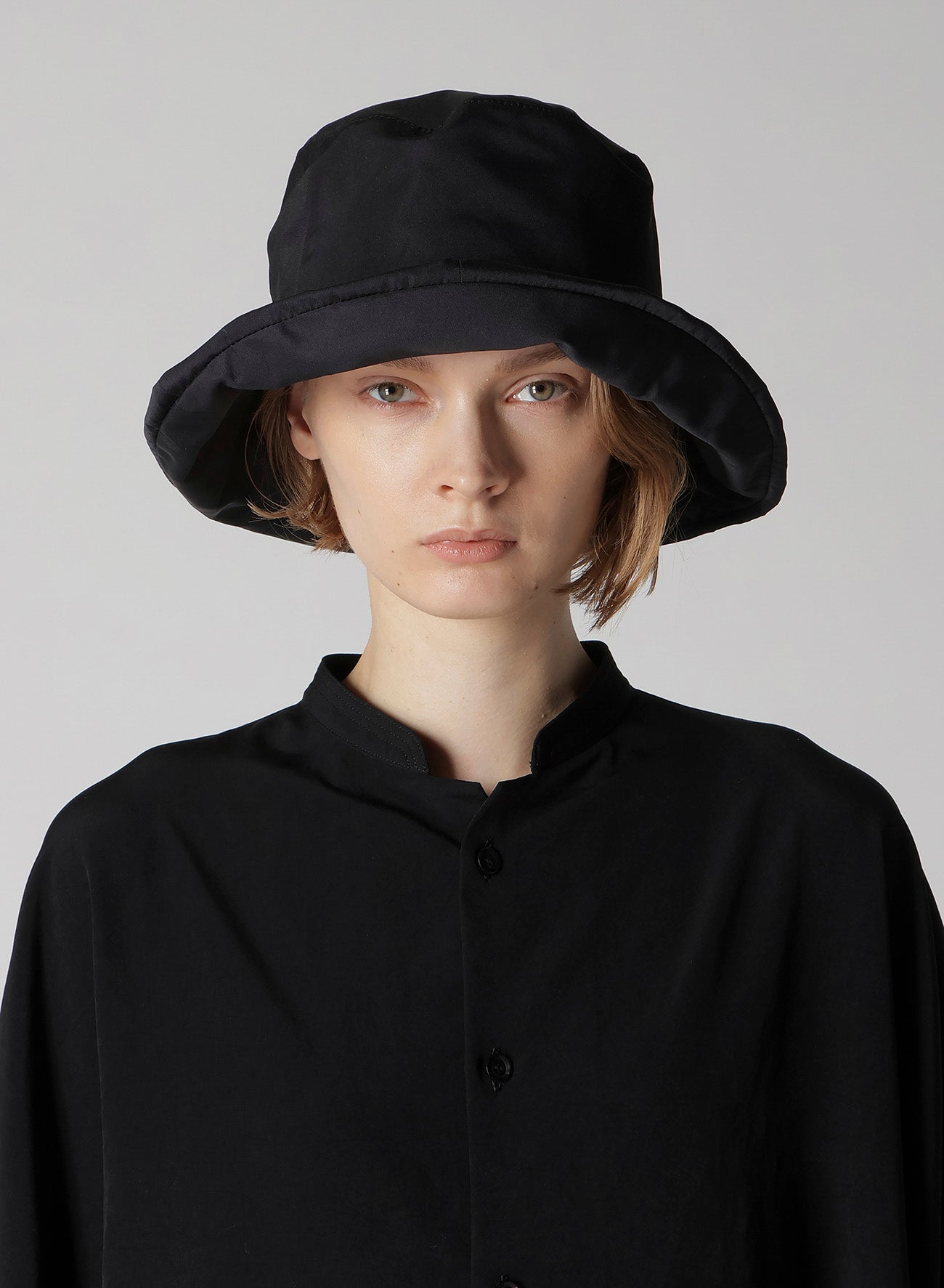 POLYESTER TUCKED CASABLANCA
