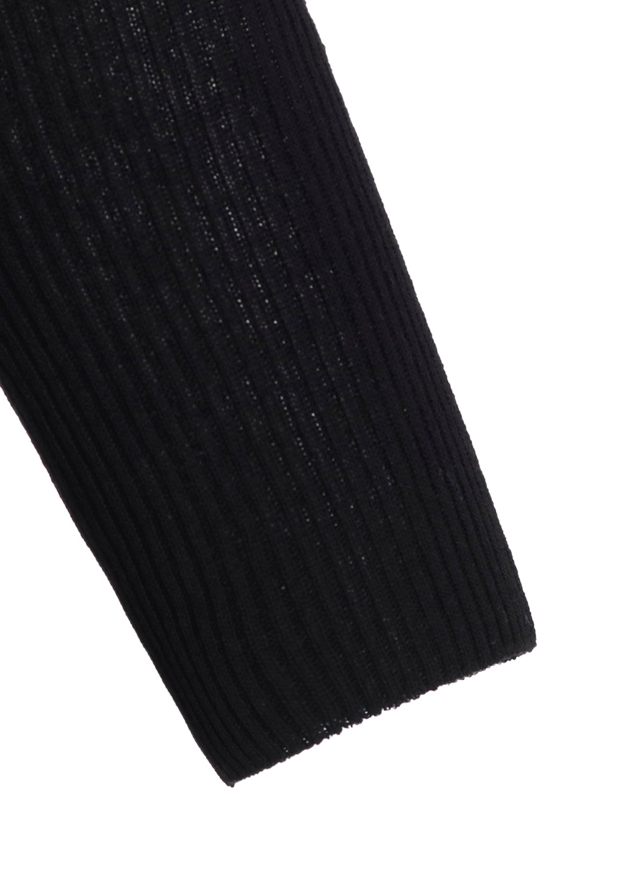 RIBBED HIGH NECK KNIT