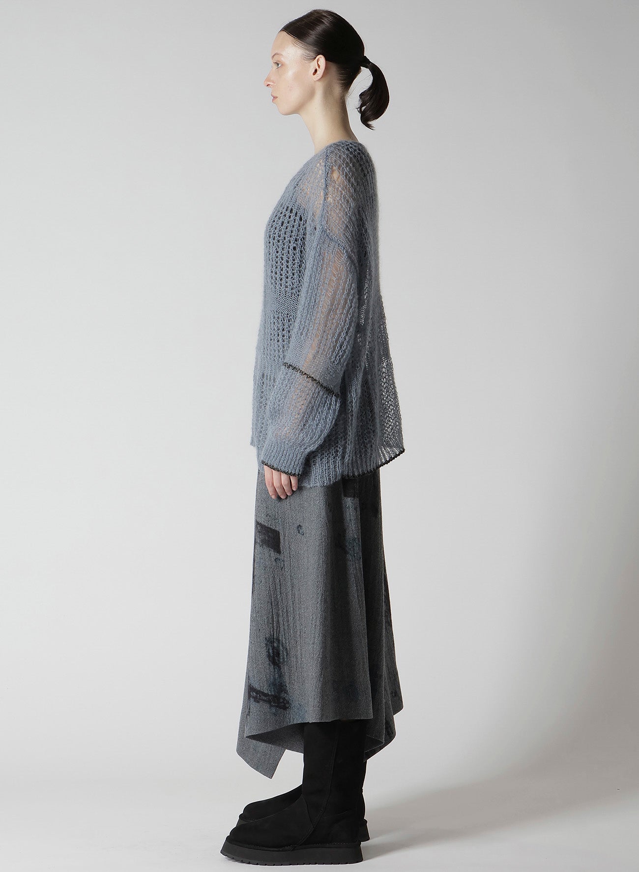 SHEER PLAID BOAT NECK KNIT