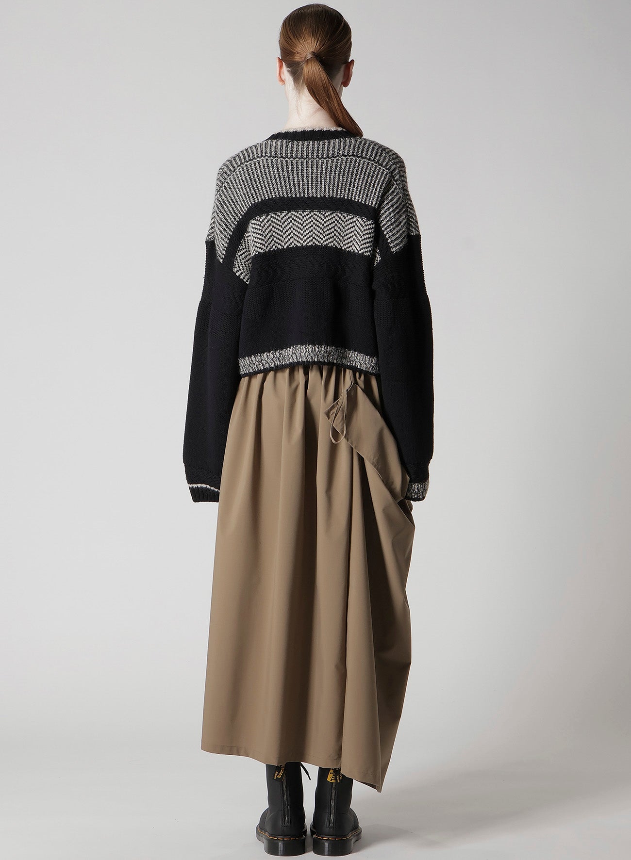 NAITIVE JACQUARD DESING KNIT CARDIGAN