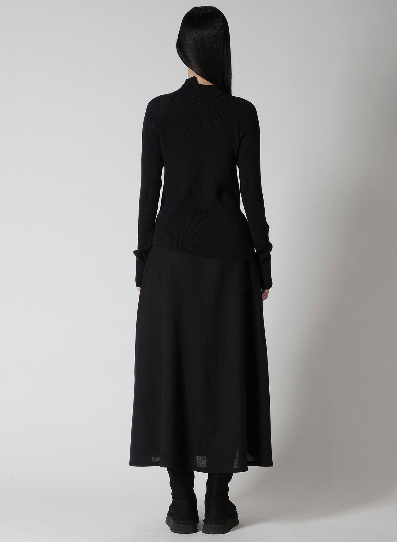 COTTON RIB TWISTED HIGH-NECK PULLOVER