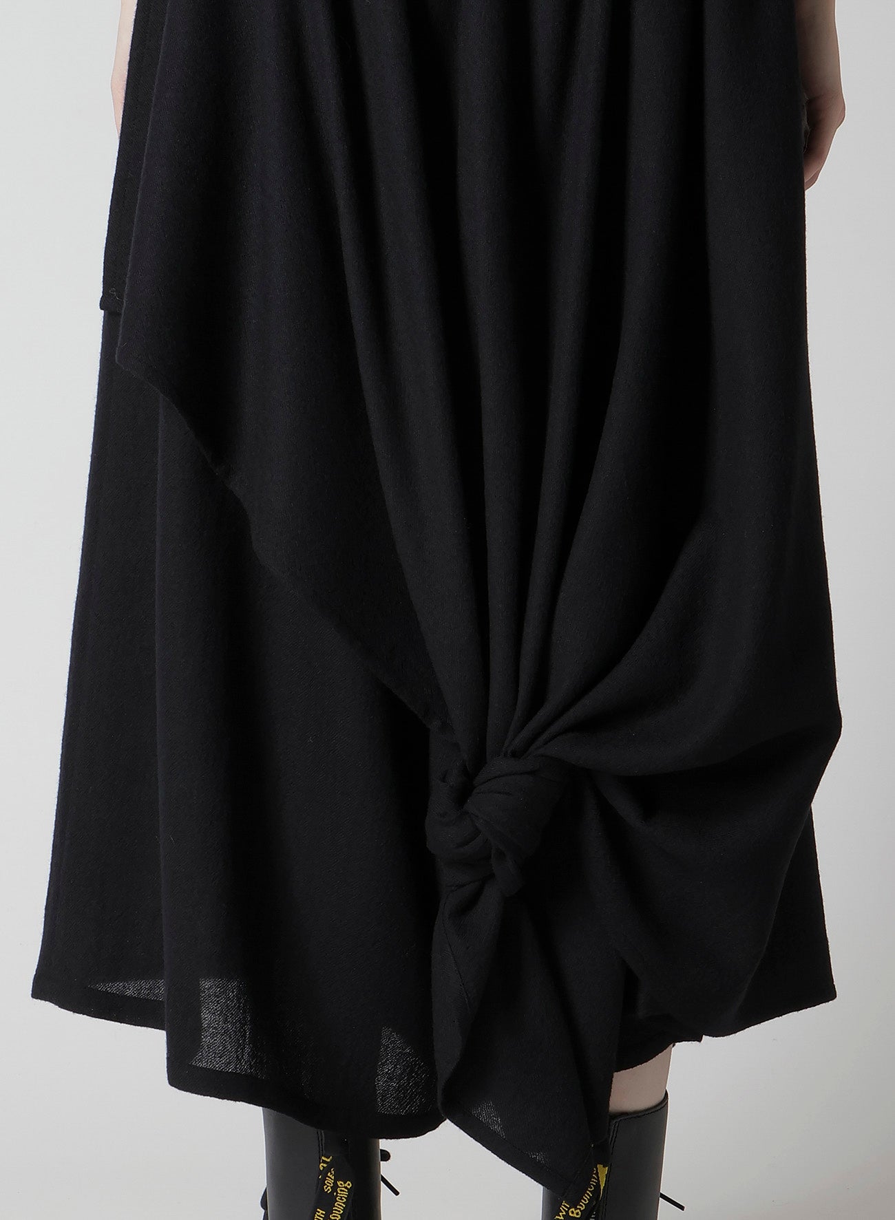 WOOL GAUZE TWILL PANTS