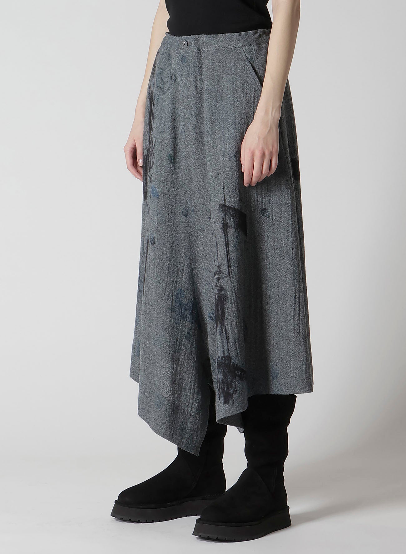 WOOL GAUZE SMUDGED POLKA DOT SLITTED RIGHT HEM PANTS