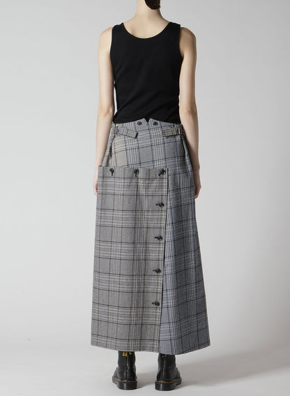 GRID PLAID BUTTON SKIRT
