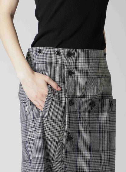GRID PLAID BUTTON SKIRT
