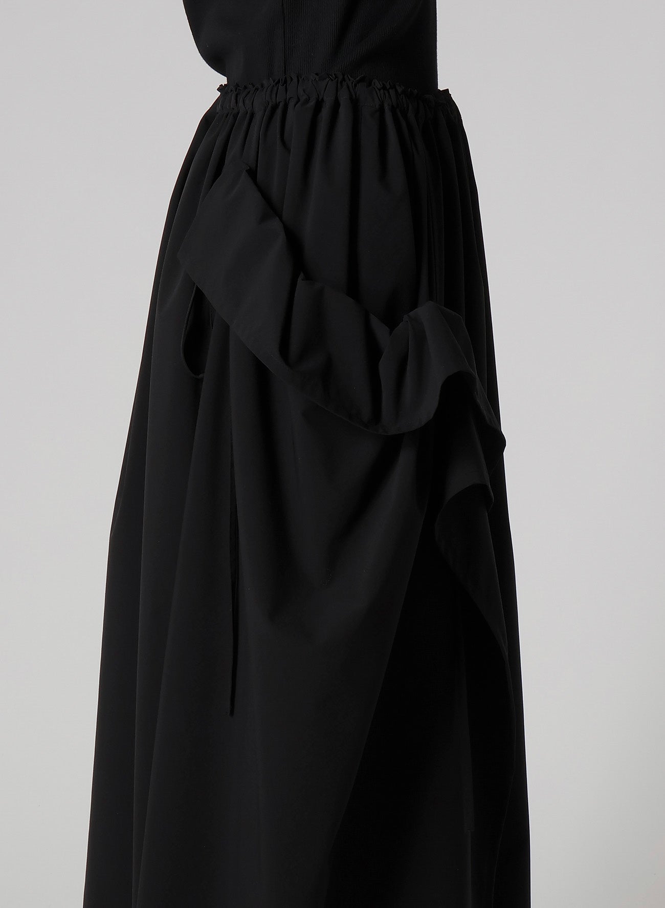 PE/ TAFTA GATHERED SKIRT