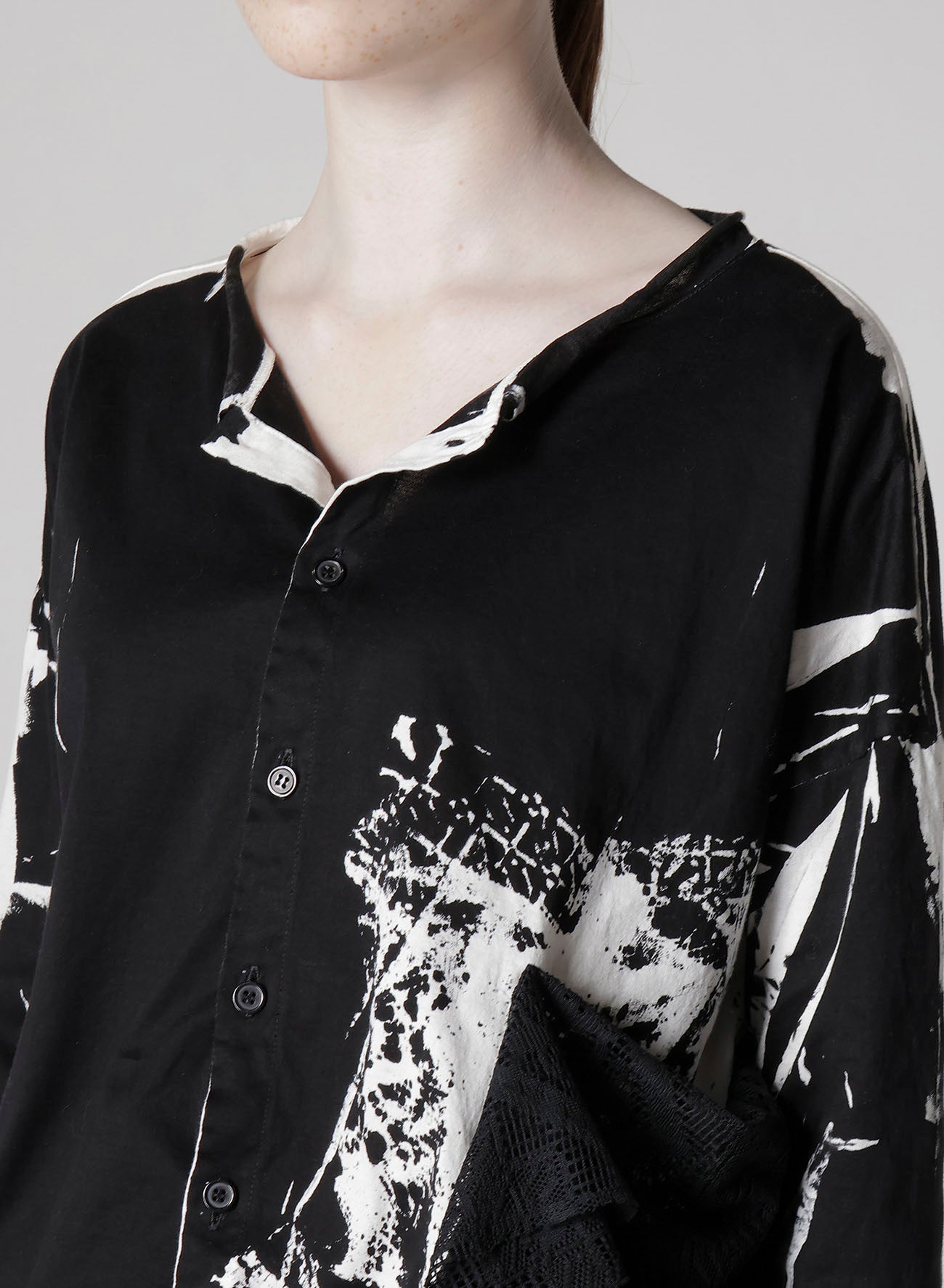 COTTON LACE/PRINT SIDE POCKET CROPPED CARDIGAN