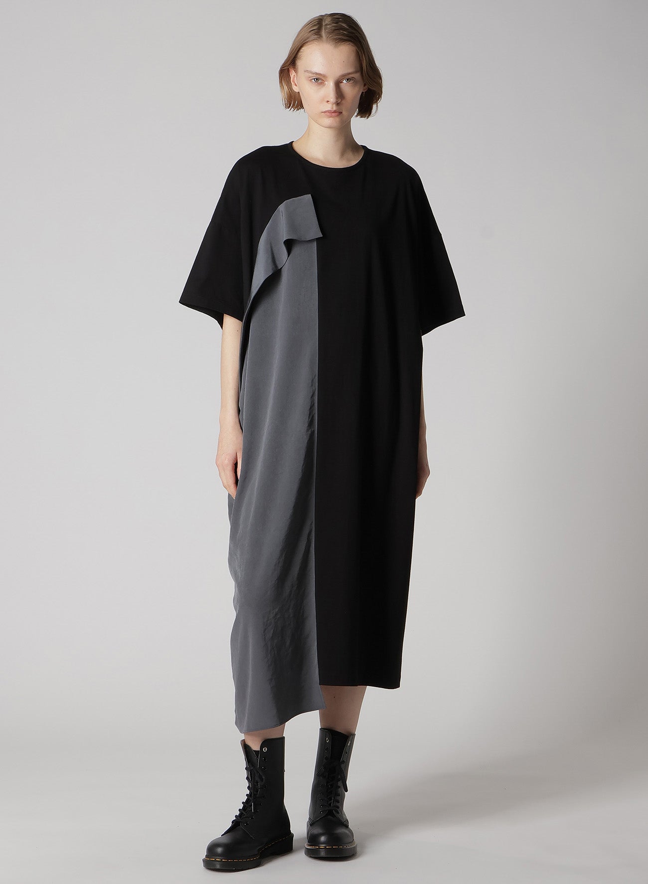 CREPE de CHINE/COTTON JERSEY COMBINATION HALF SLEEVE DRESS