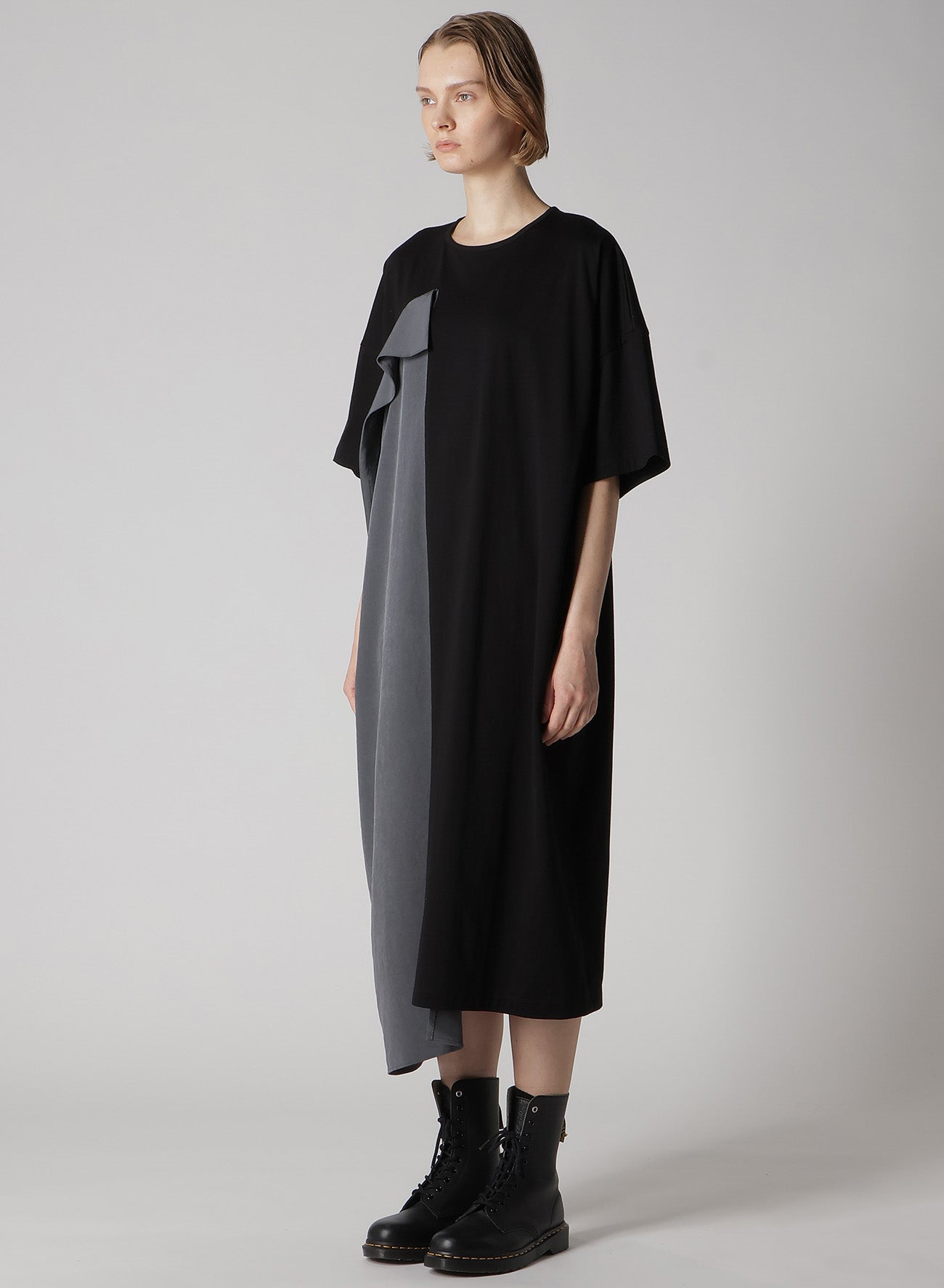 CREPE de CHINE/COTTON JERSEY COMBINATION HALF SLEEVE DRESS