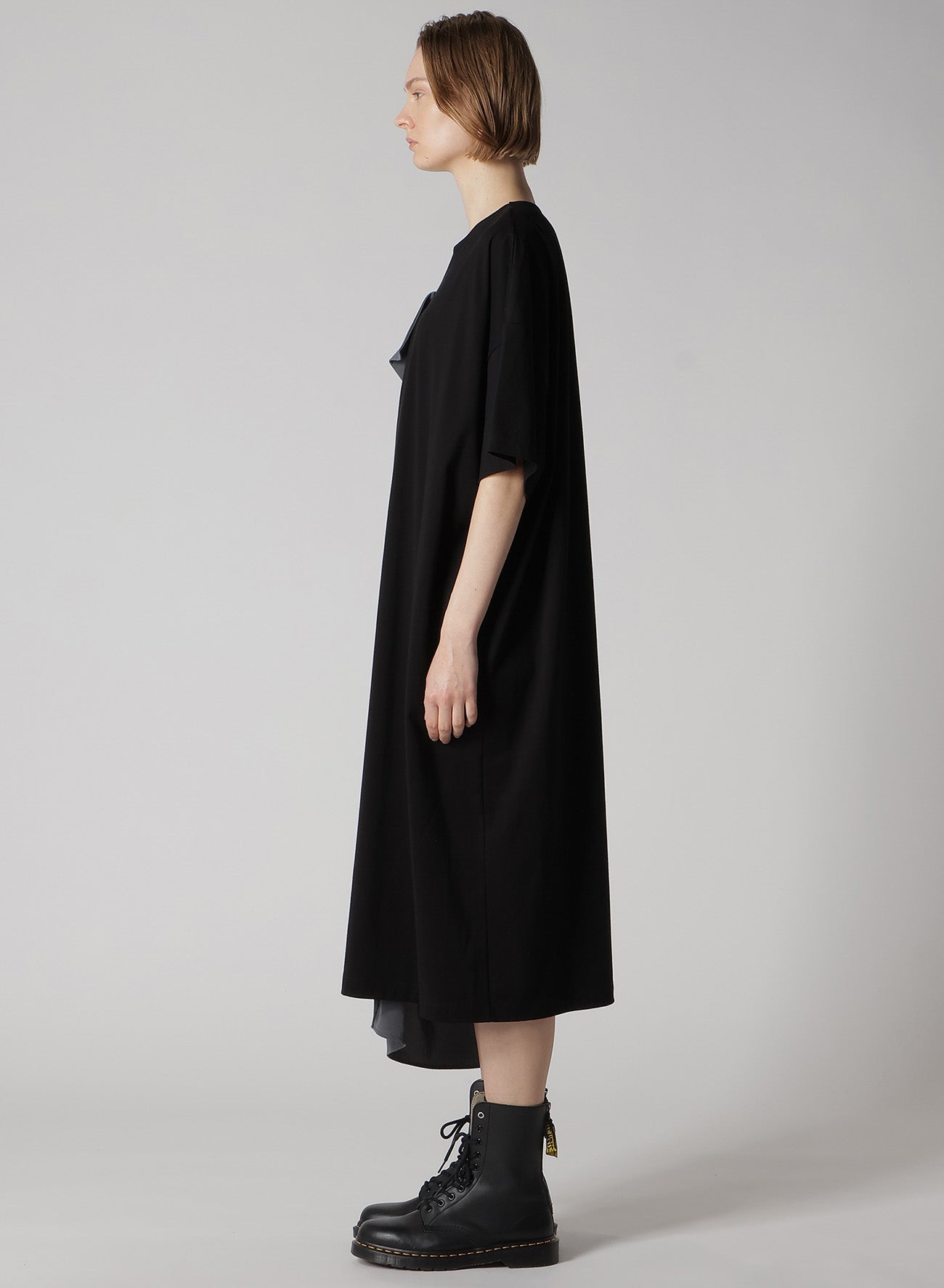 CREPE de CHINE/COTTON JERSEY COMBINATION HALF SLEEVE DRESS