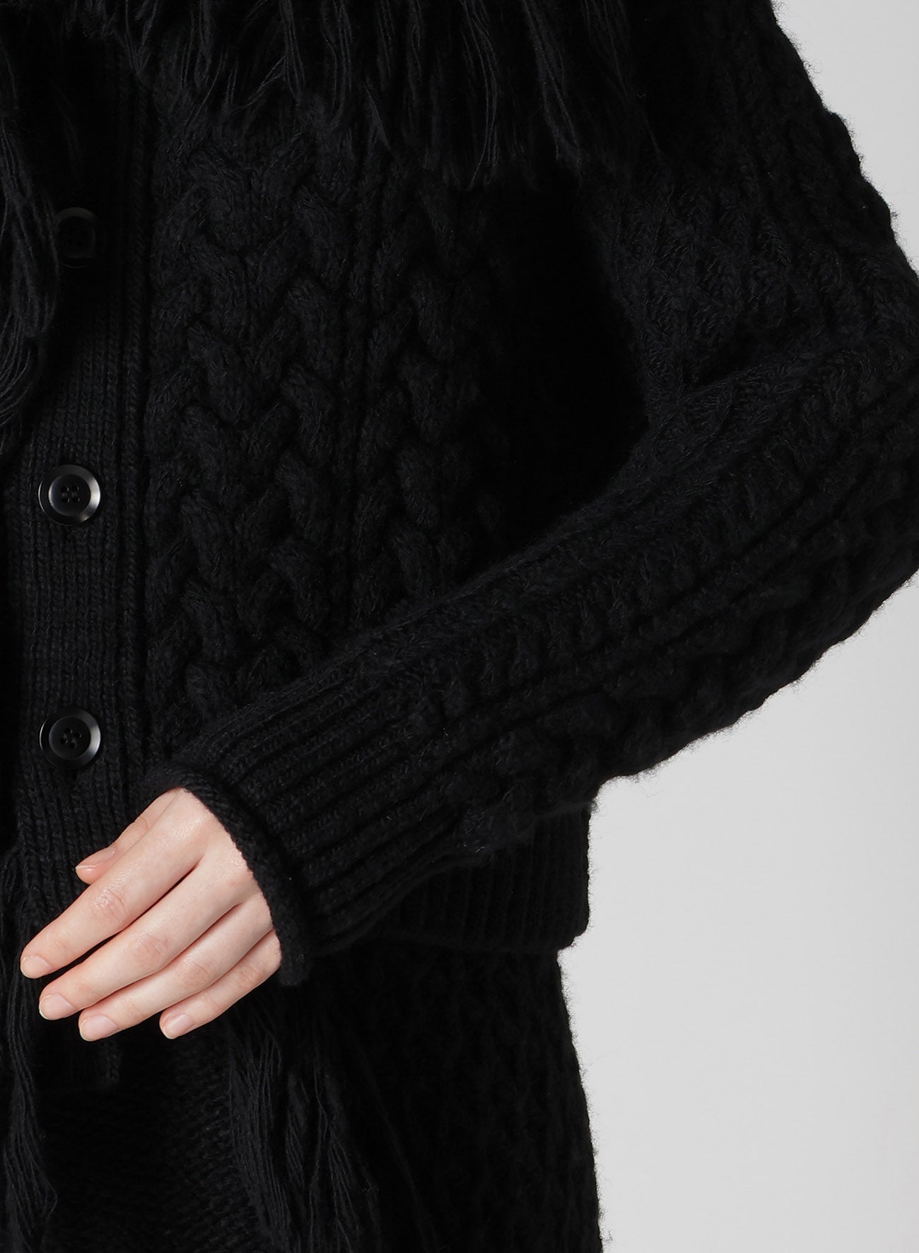 CABLE/FRINGE CARDIGAN