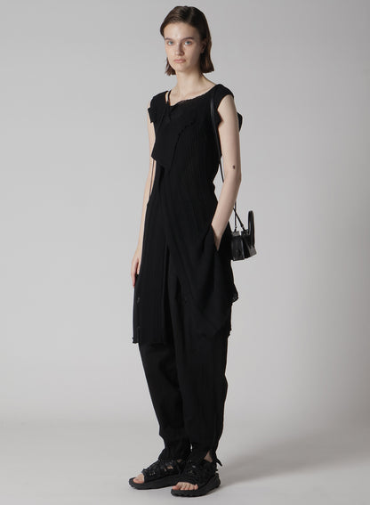 SEMI-GLOSS LEATHER CHOPPED SQUARE MINI BAG