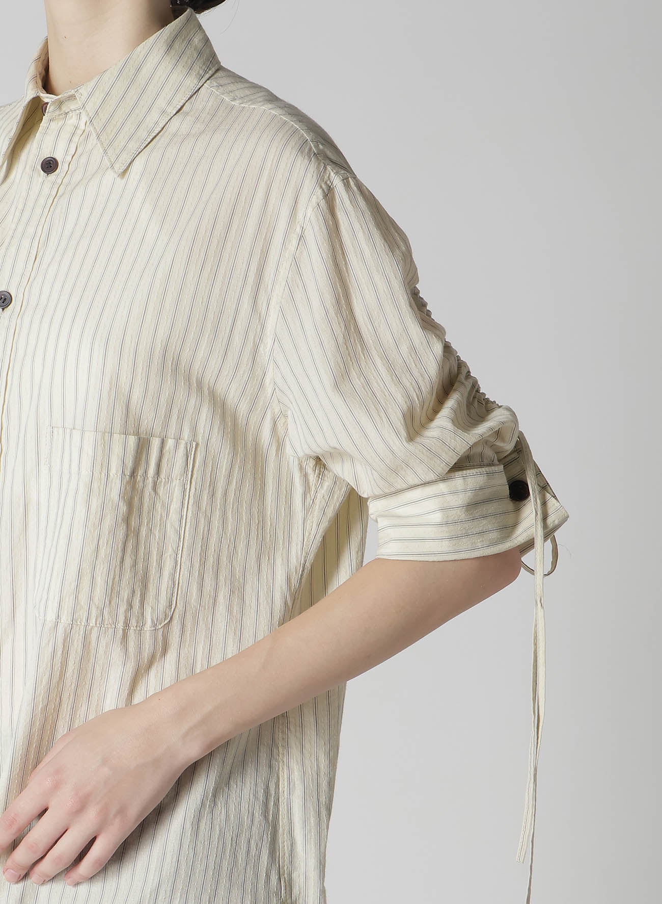 DOBBY STRIPE SHIRRING SLEEVE SHIRT