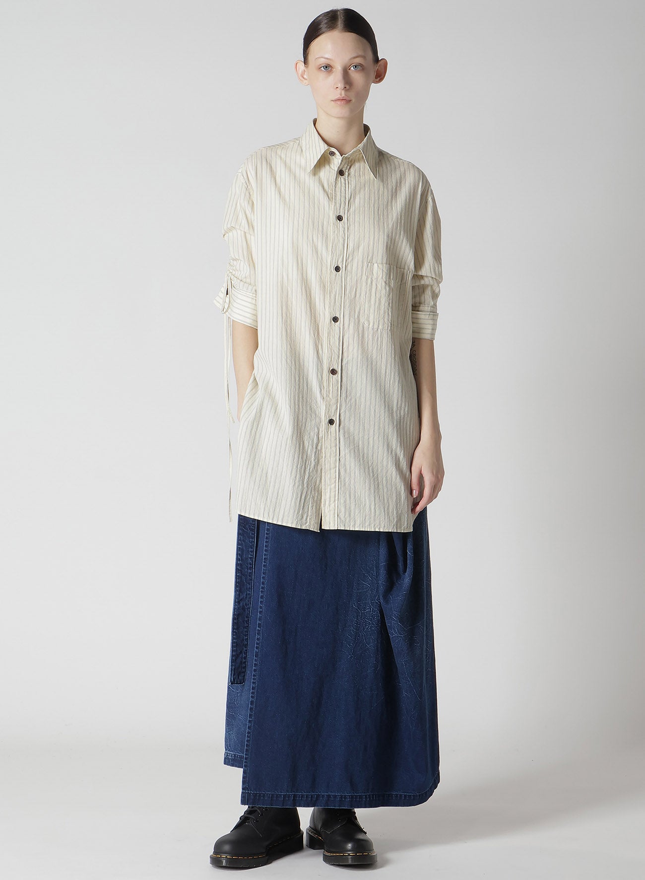 DOBBY STRIPE SHIRRING SLEEVE SHIRT
