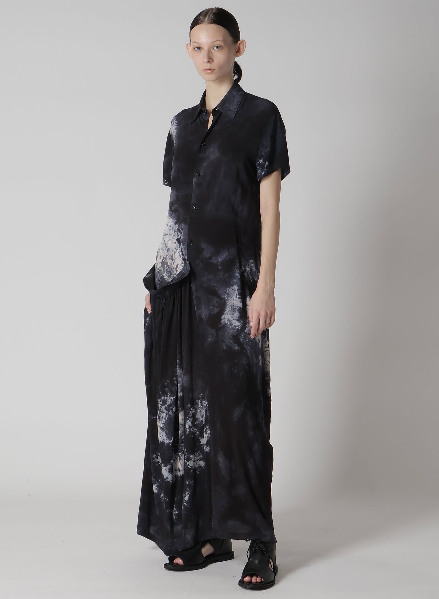 RAYON LAWN THRENE DYE RIGHT SIDE GATHERED DRESS