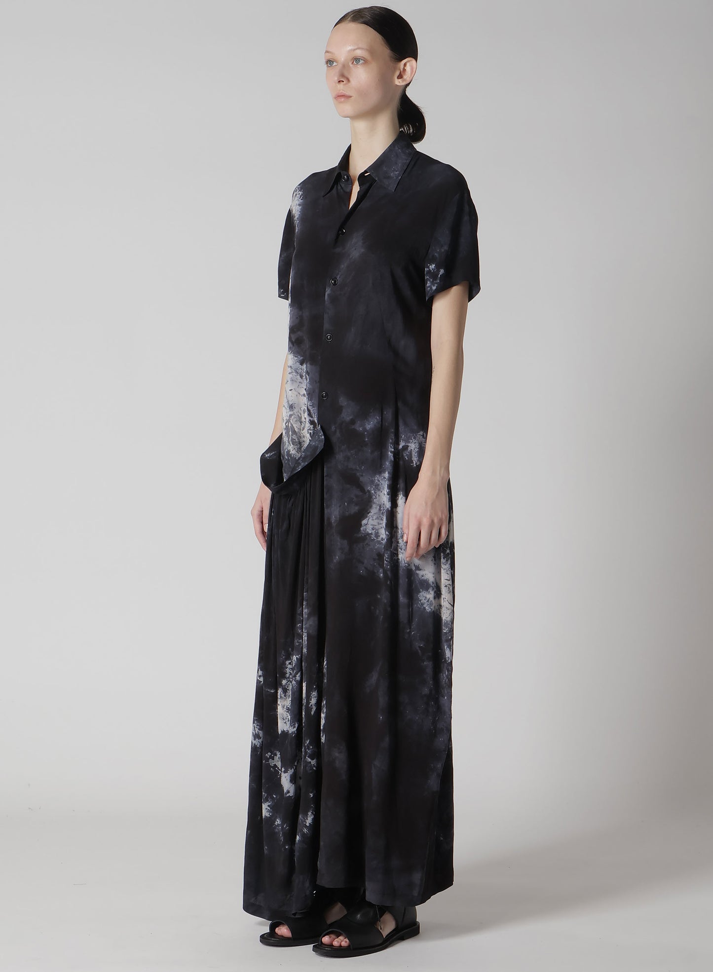 RAYON LAWN THRENE DYE RIGHT SIDE GATHERED DRESS