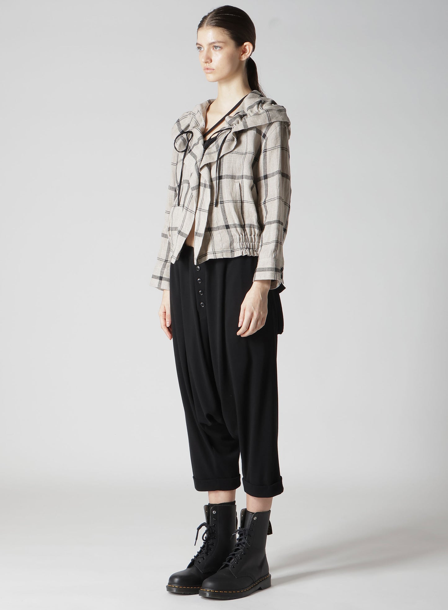 LINEN/NYLON PLAID GATHERED BLOUSE