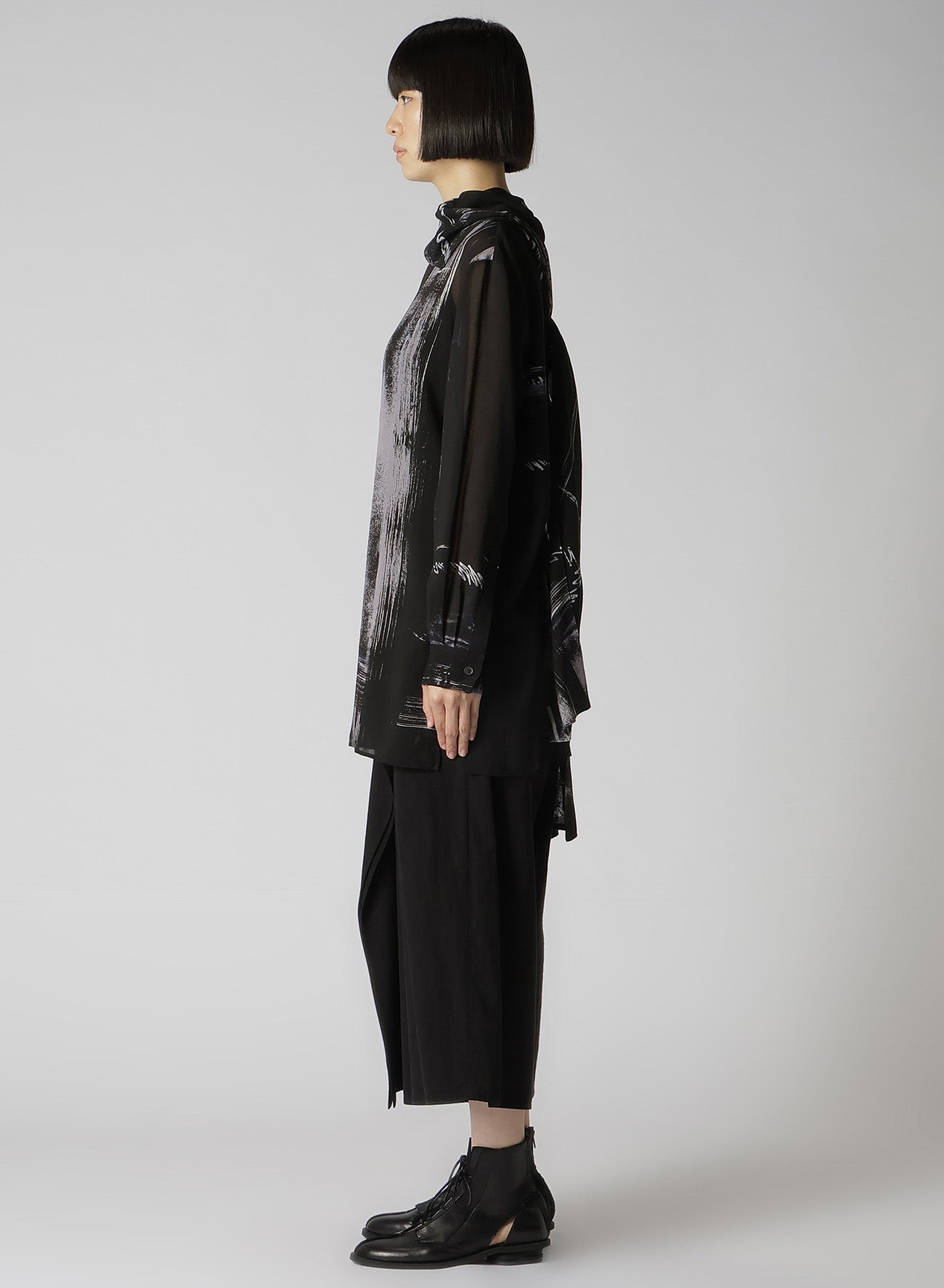 CU/ LAWN BLURRED CHECK BACK TIE BLOUSE