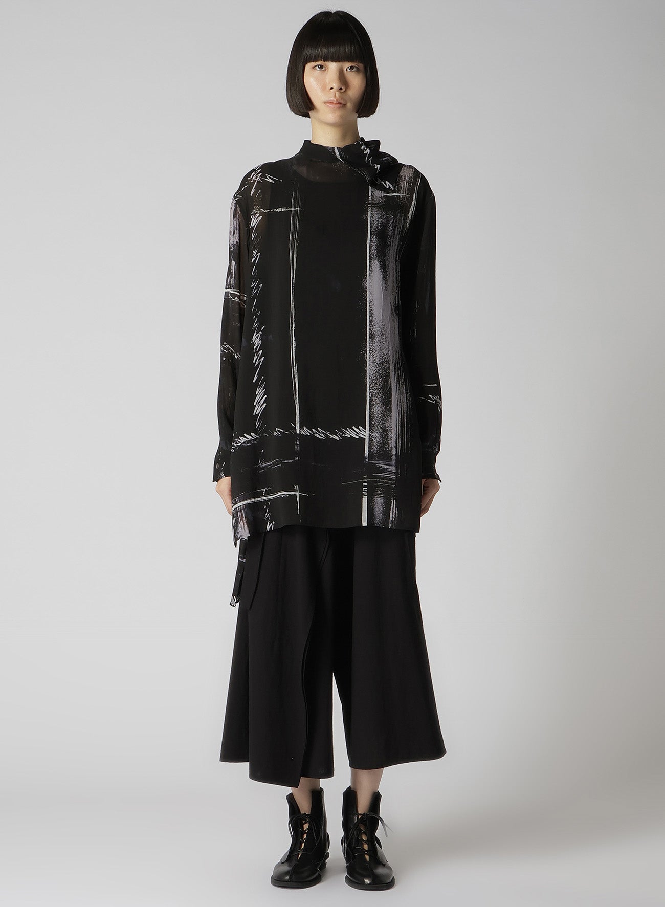 CU/ LAWN BLURRED CHECK BACK TIE BLOUSE