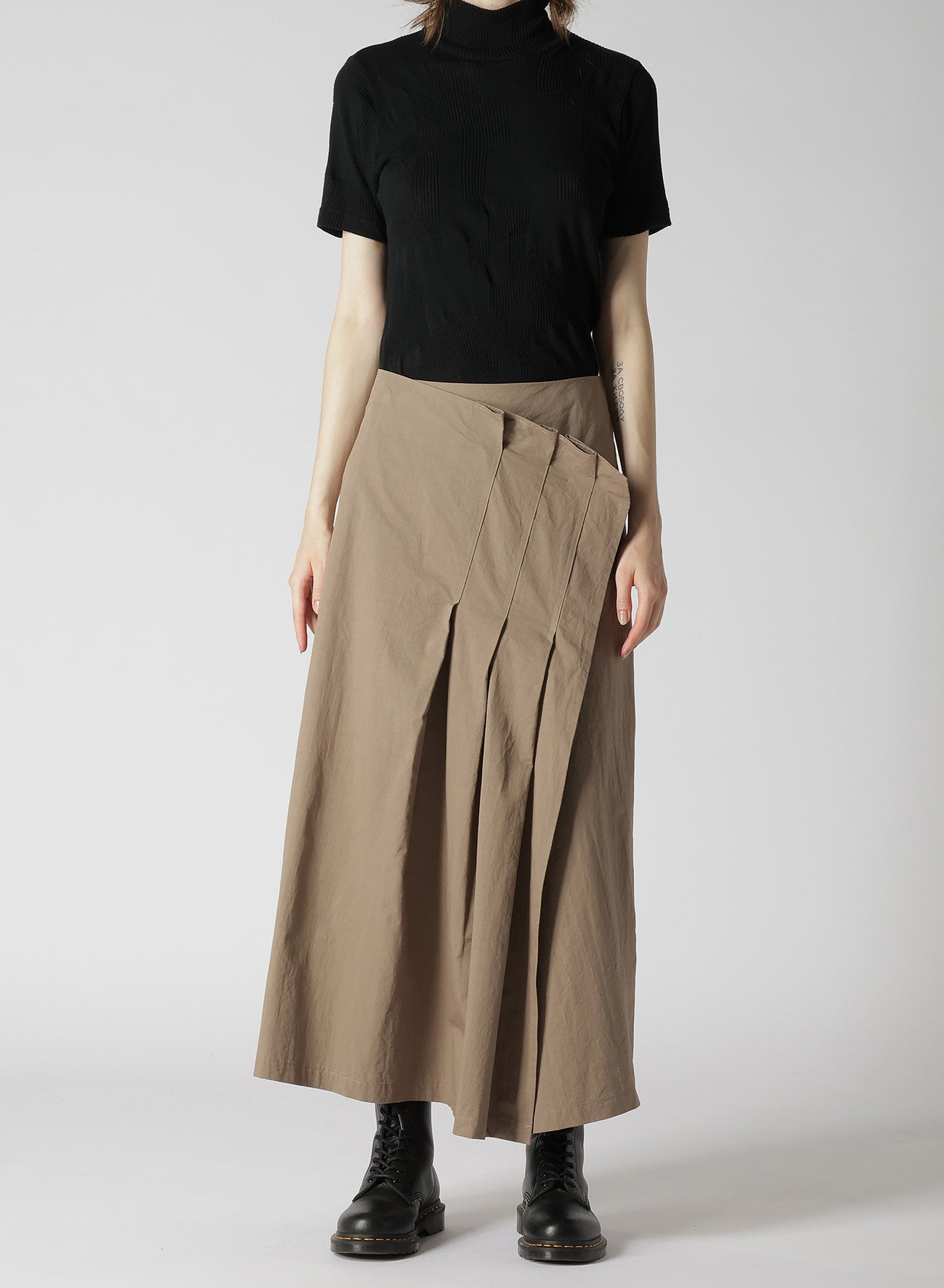 LIGHT TWILL COTTON PLEATED WRAP SKIRT