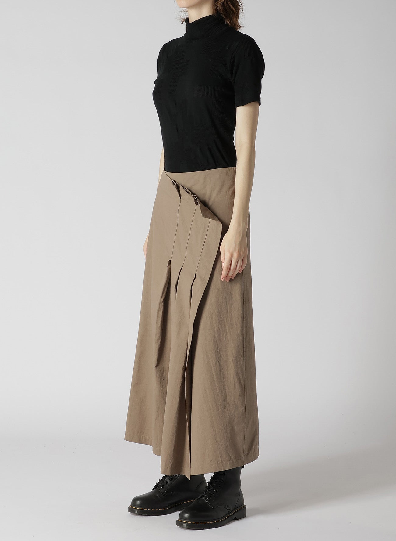 LIGHT TWILL COTTON PLEATED WRAP SKIRT