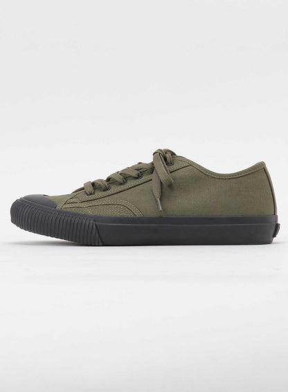 NO.9 CANVAS FLAT SNEAKERS