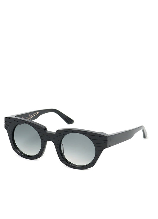 SUNGLASSES A