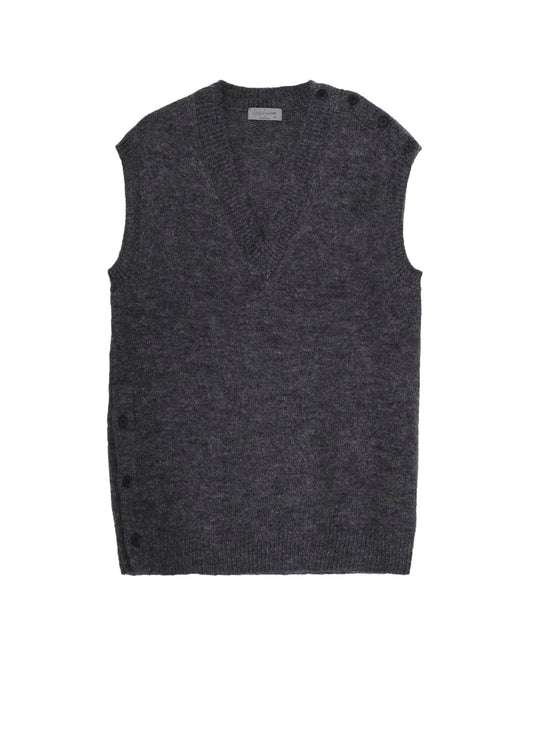 7G2P PLAIN STITCH BUTTON D V NECK VEST