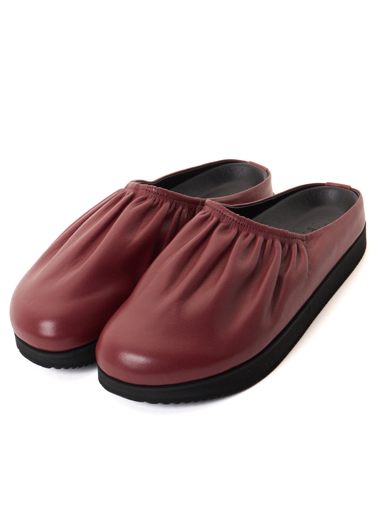 YOHJI YAMAMOTO サンダル ブラック×レッド COW LEATHER GATHERED SANDAL – THE SHOP YOHJI YAMAMOTO