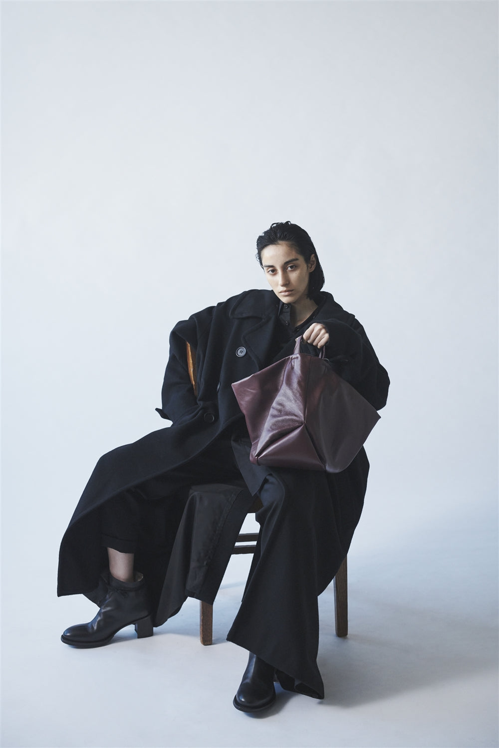discord Yohji Yamamoto AUTUMN / WINTER 2022-23 – THE SHOP YOHJI