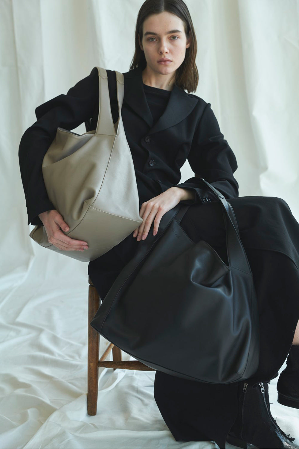 discord Yohji Yamamoto AUTUMN / WINTER 2023-24 – THE SHOP YOHJI discord Yohji Yamamoto AUTUMN / WINTER 2023-24 – THE SHOP YOHJI