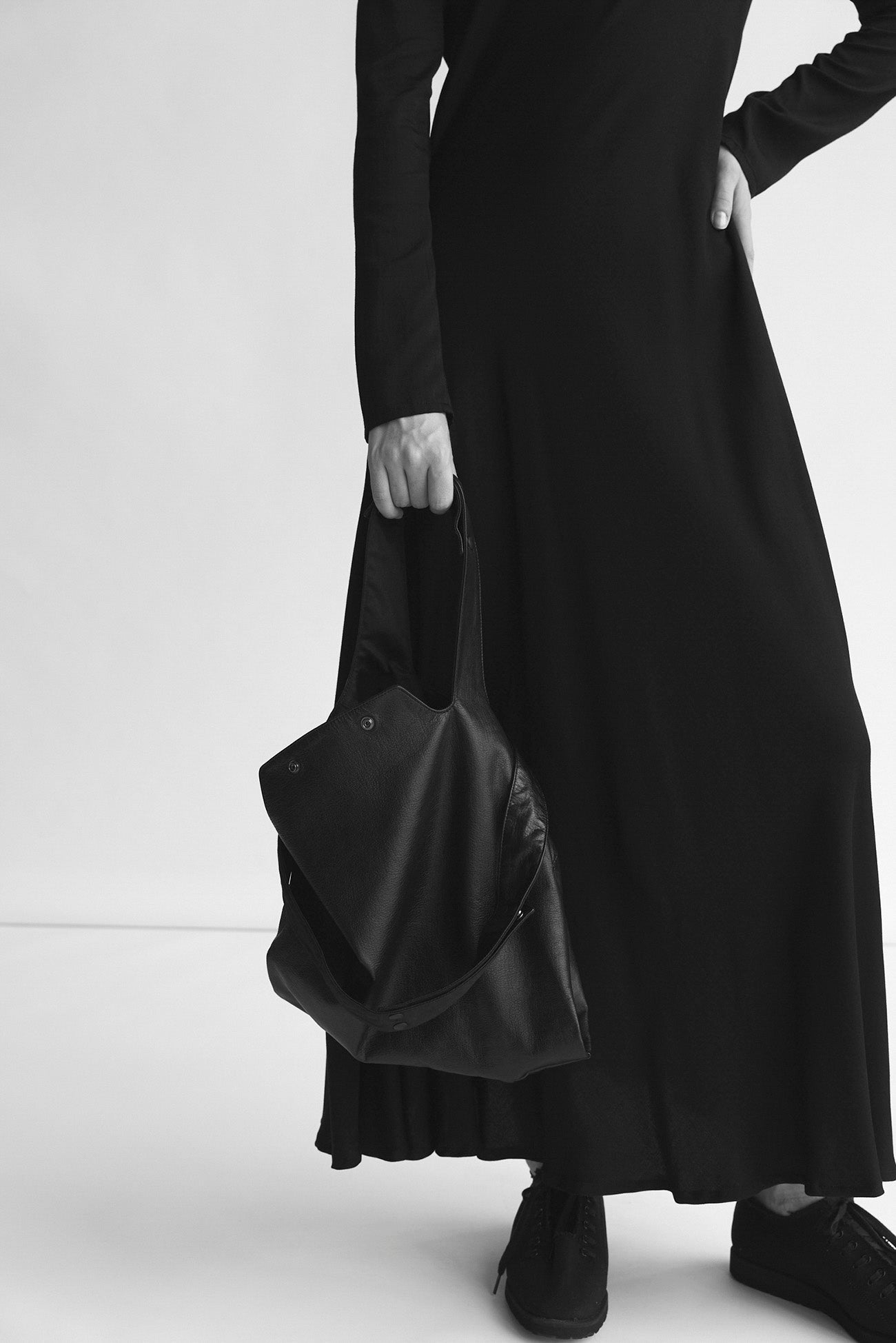INFINITE(S) – THE SHOP YOHJI YAMAMOTO