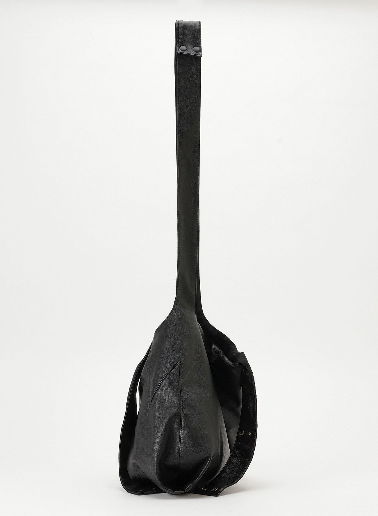 INFINITE(S) – THE SHOP YOHJI YAMAMOTO