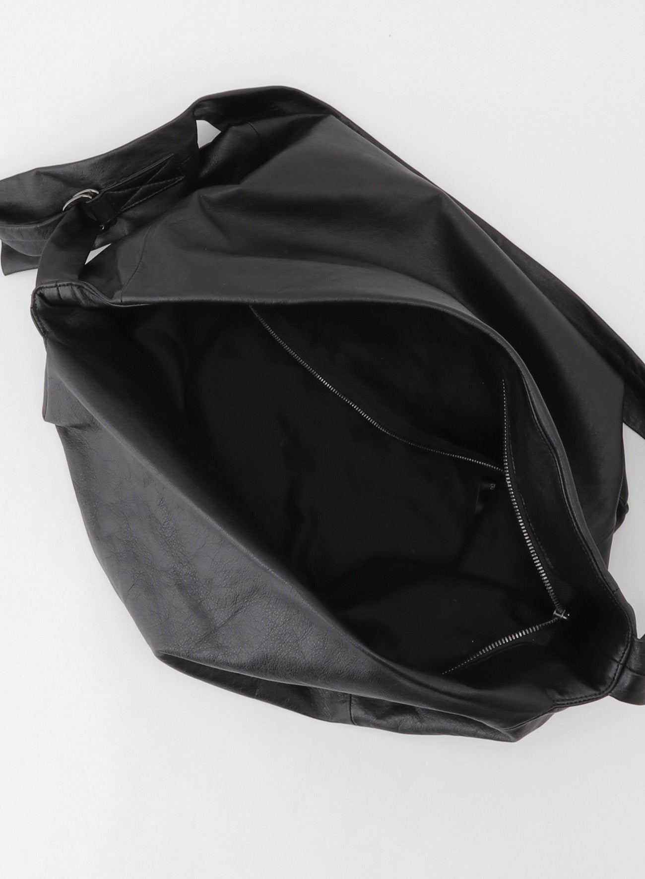 Puff – THE SHOP YOHJI YAMAMOTO