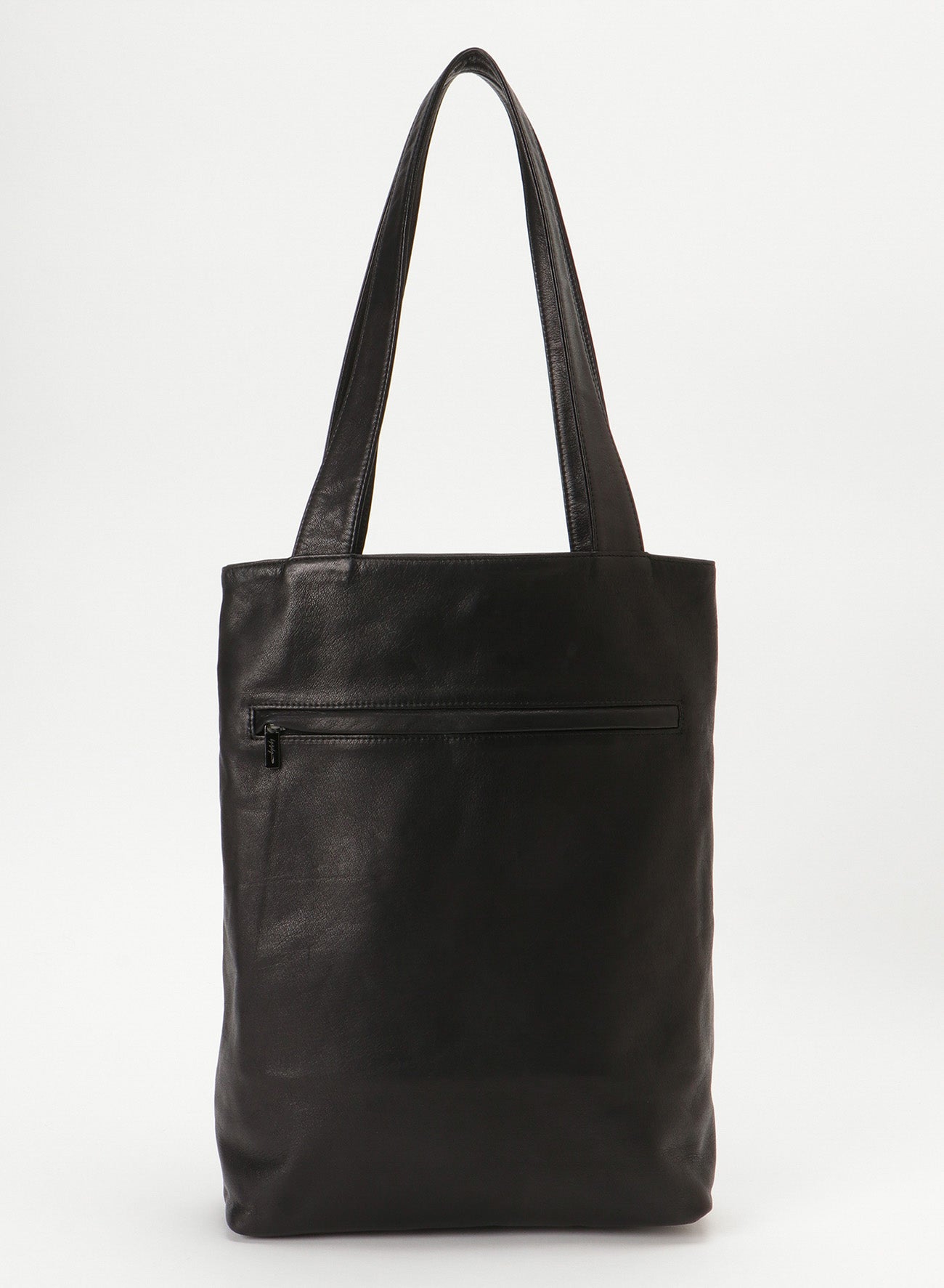 Clasp tote(S)