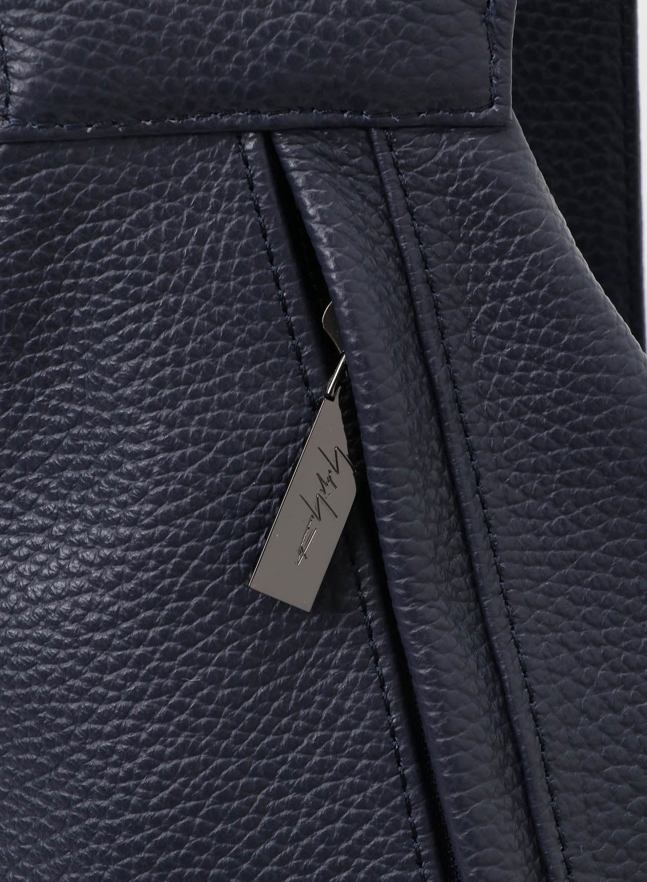 [Hidden Instructions] Y Backpack