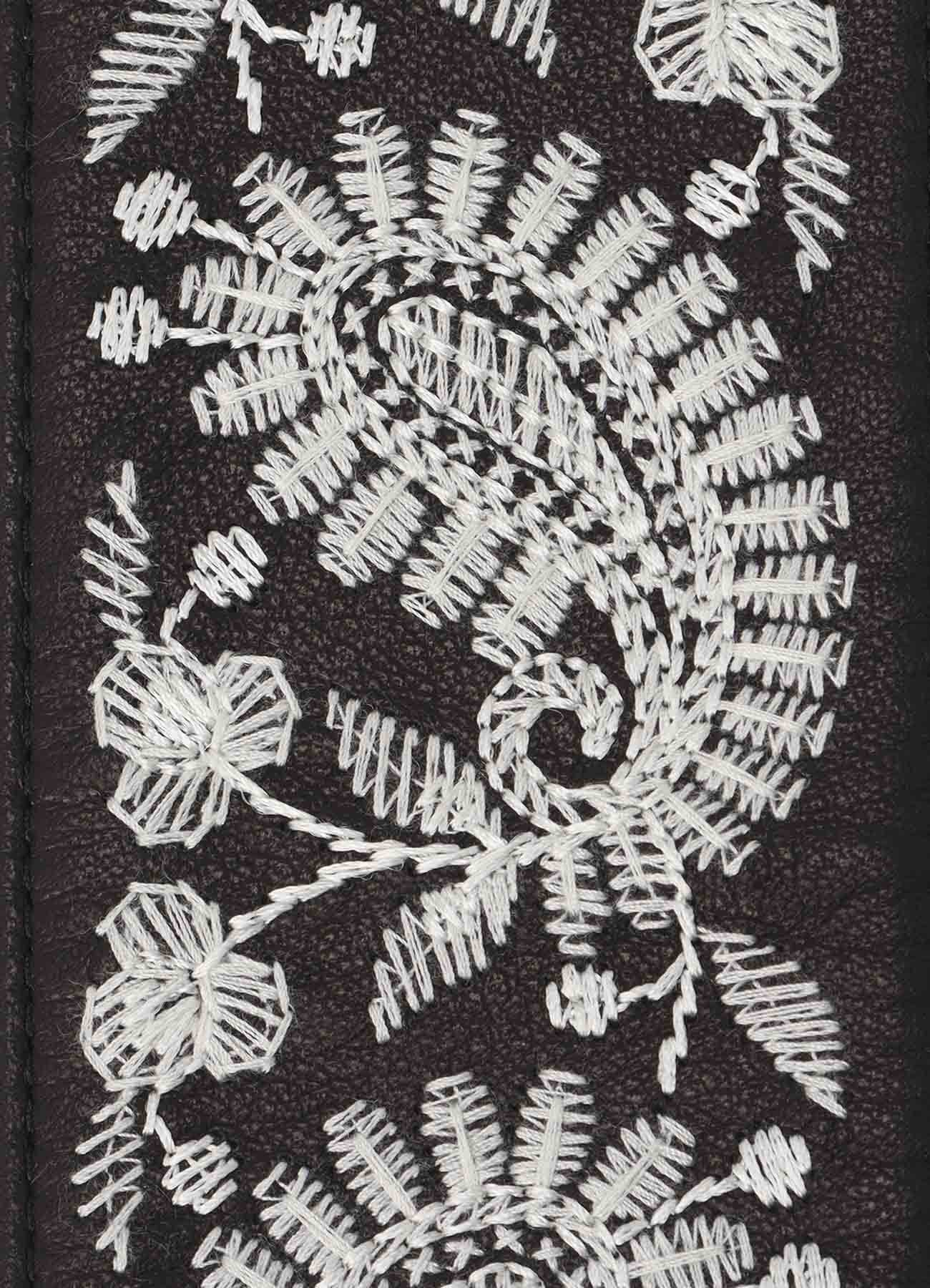 SHOULDER BELT EMBROIDERY（B）