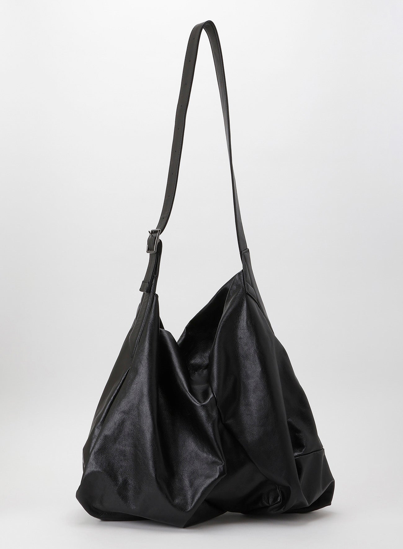 Angular bag – THE SHOP YOHJI YAMAMOTO
