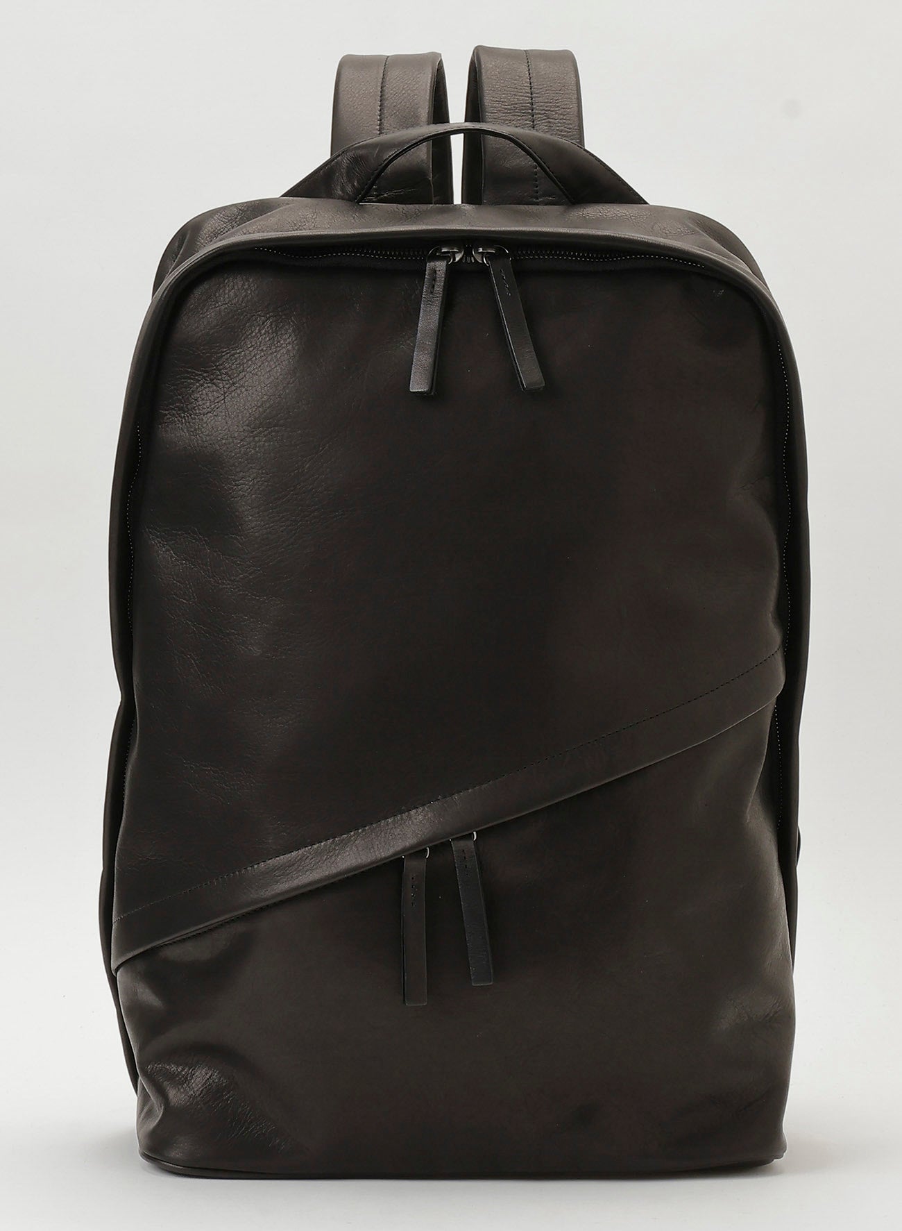 Diagonal backpack(9/5 12:00 Release)
